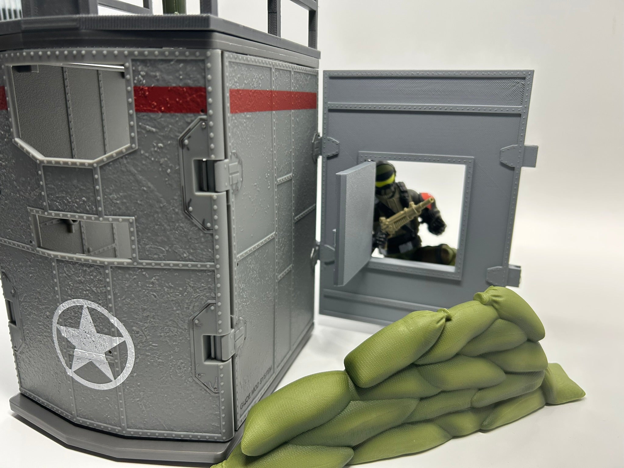 Defense - Wall w/Hatch