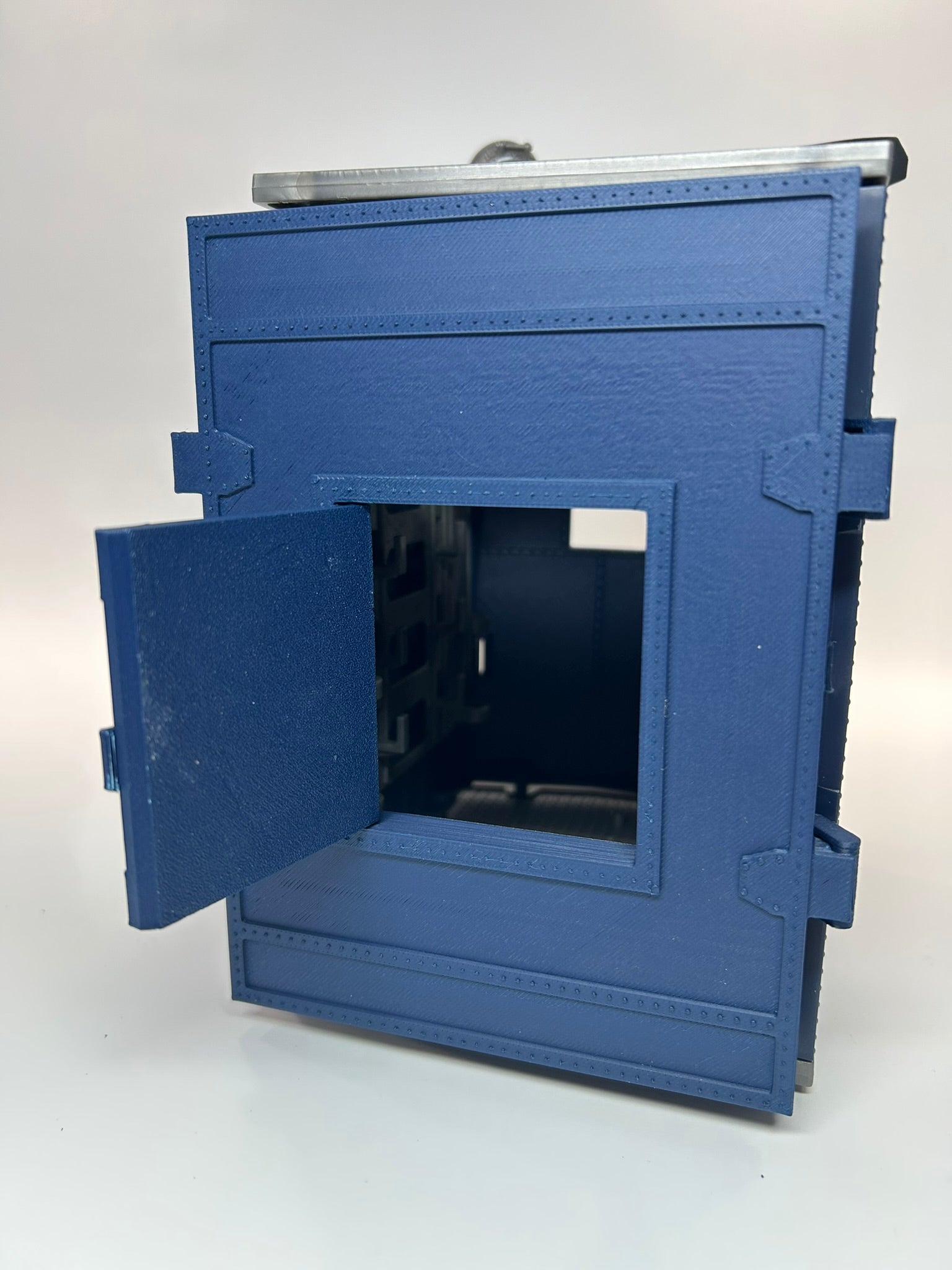 Defense - Wall w/Hatch